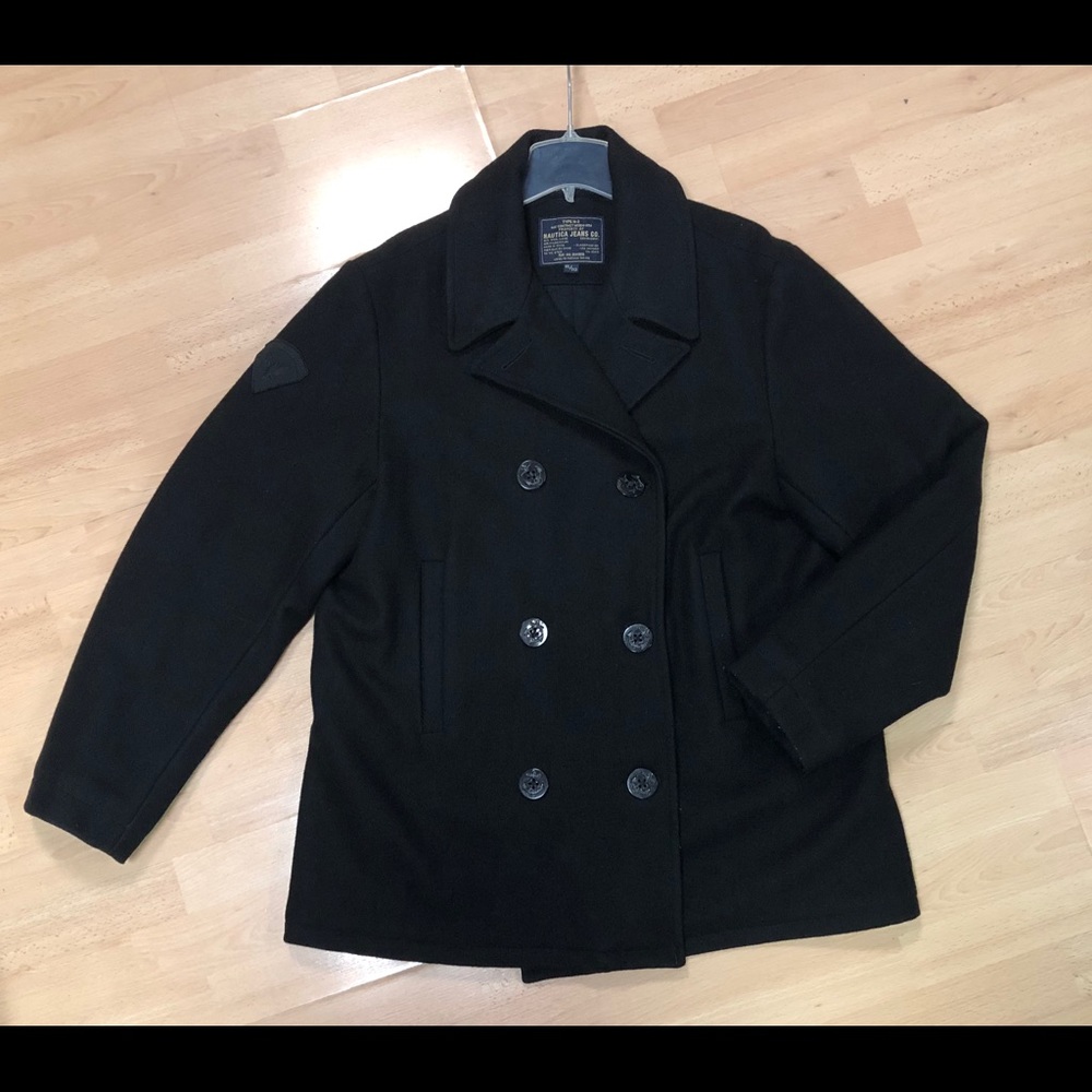 **SOLD**Men’s Nautica Peacoat. Black.
